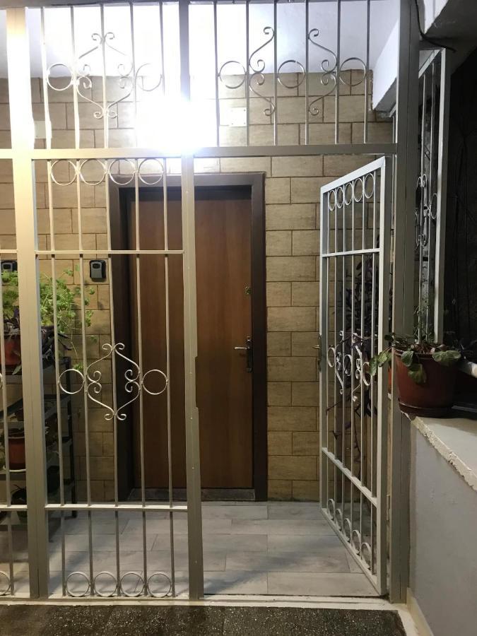 Nice Central Apartment In Tirana City Екстер'єр фото