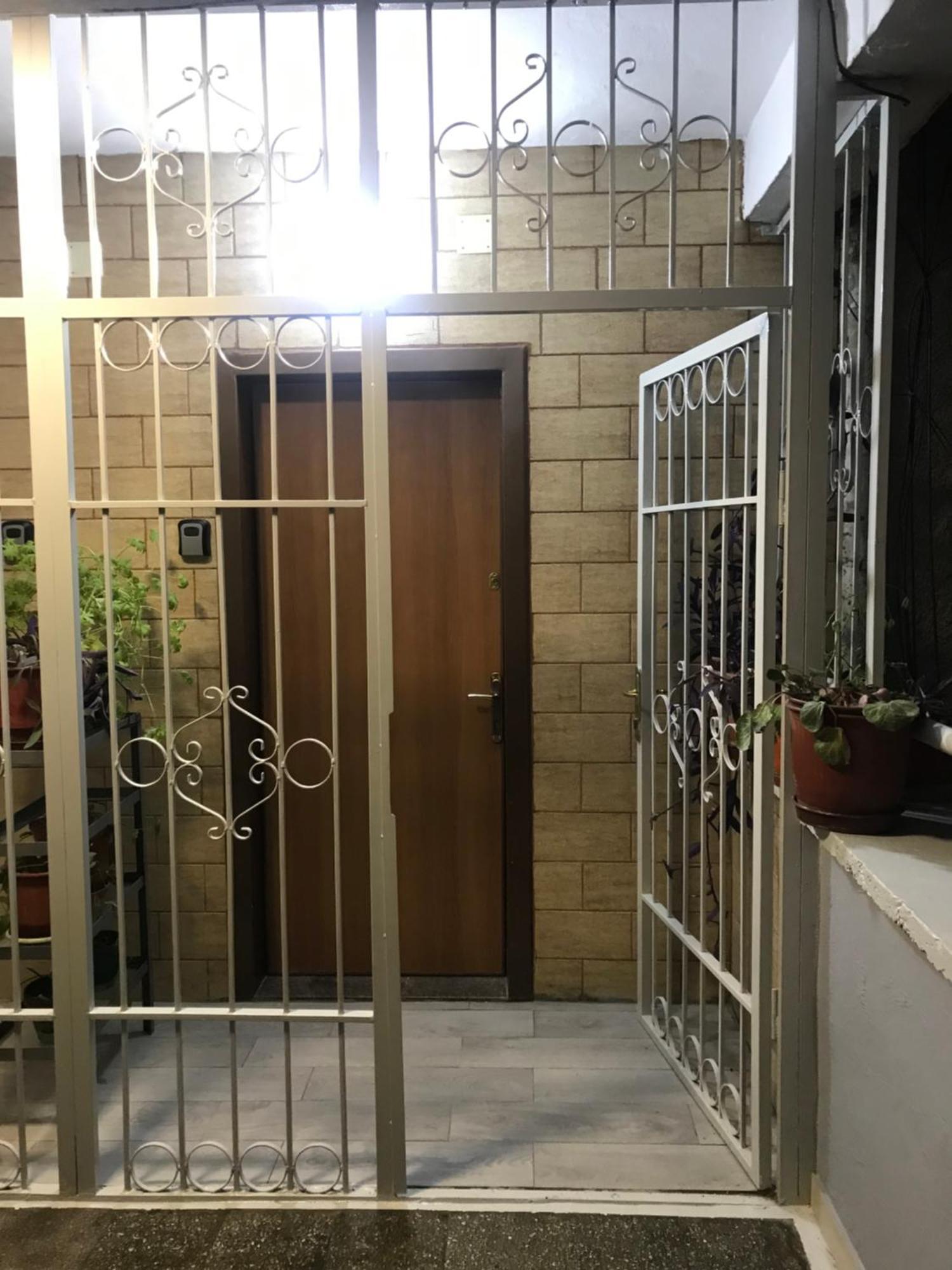 Nice Central Apartment In Tirana City Екстер'єр фото
